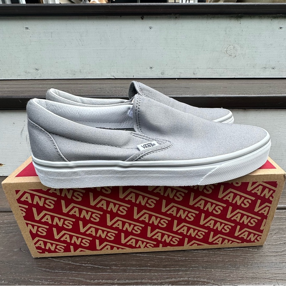 VANS GRAY SLIP-ON WMN SZ 8.5